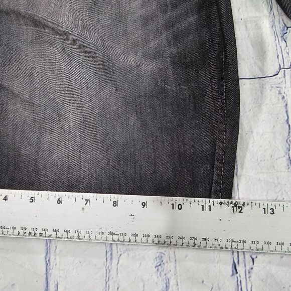 Free Planet MENS SIZE 44 Shorts Gray Denim Jeans Raw Hem Baggy - Picture 3 of 11